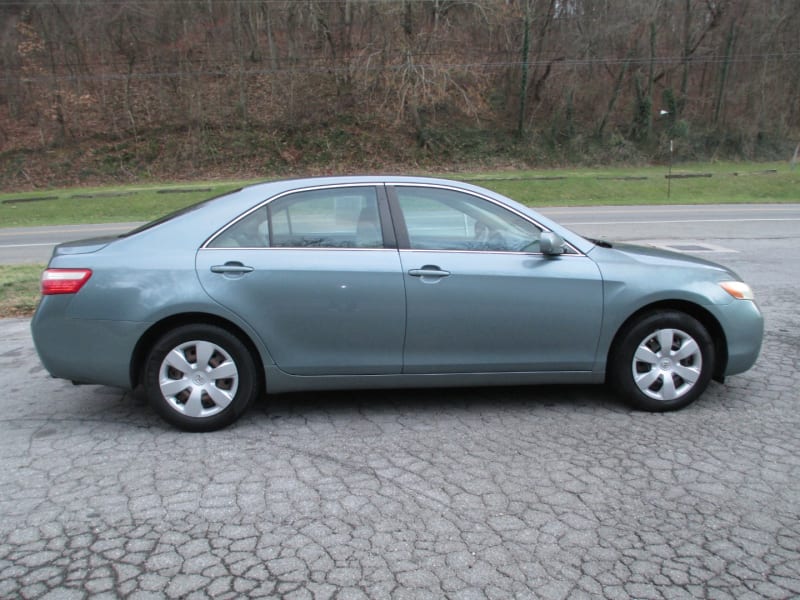 Toyota Camry 2009 price $4,995