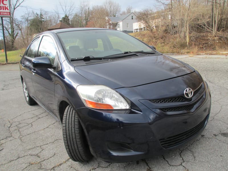 Toyota Yaris 2007 price $6,895