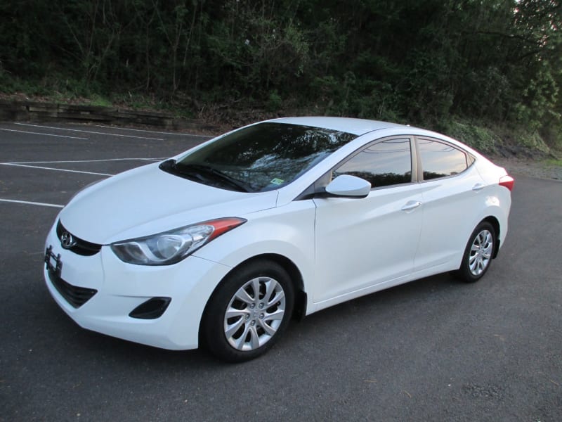 Hyundai Elantra 2013 price $64,995