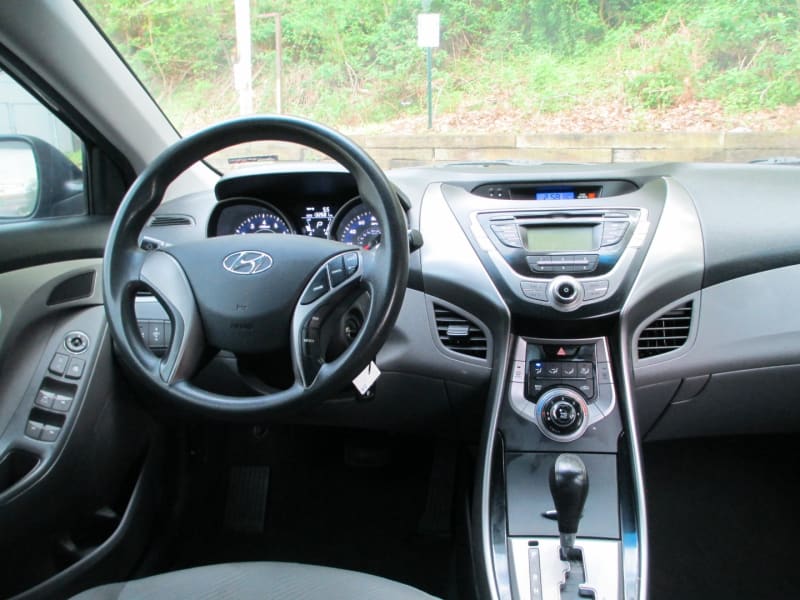 Hyundai Elantra 2013 price $6,495