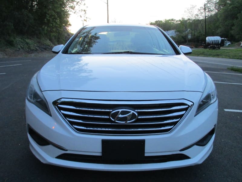 Hyundai Sonata 2017 price $6,995