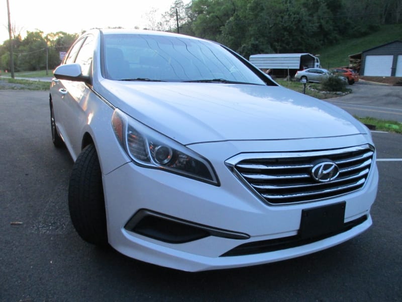 Hyundai Sonata 2017 price $6,995