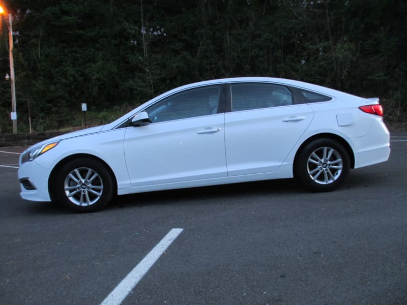 Hyundai Sonata 2017 price $6,995