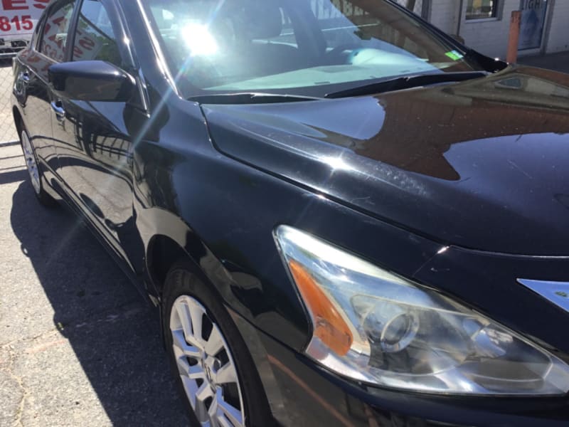 Nissan Altima 2015 price $7,000