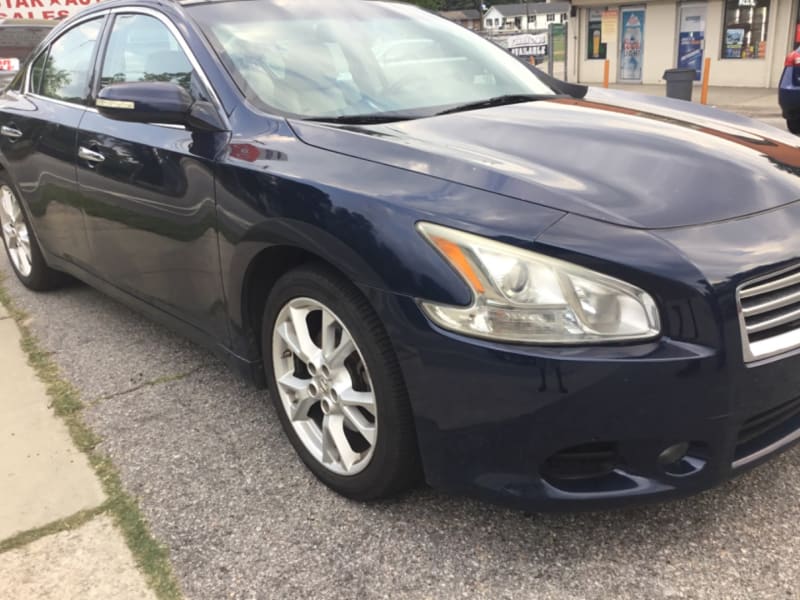 Nissan Maxima 2012 price $5,500