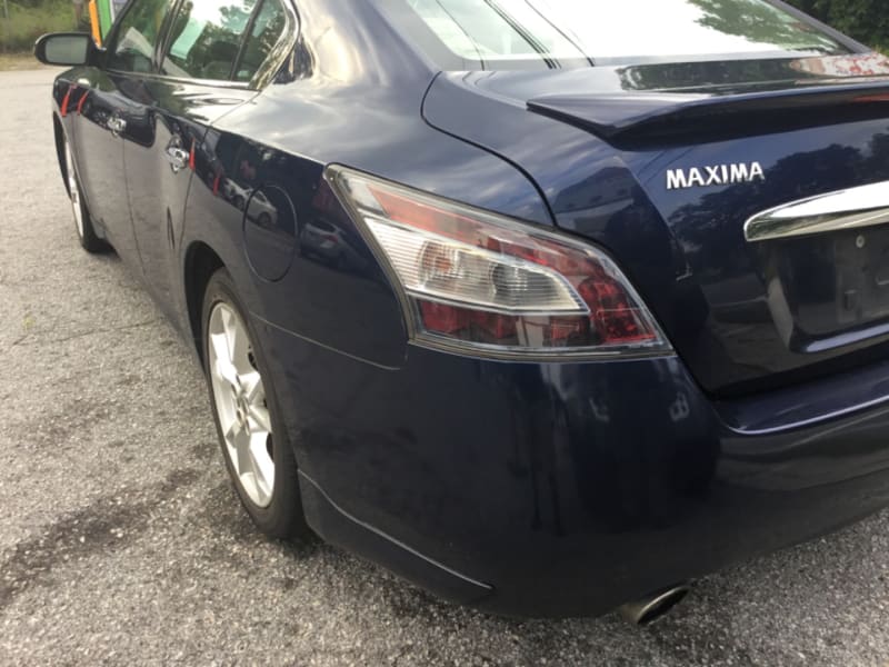 Nissan Maxima 2012 price $5,500