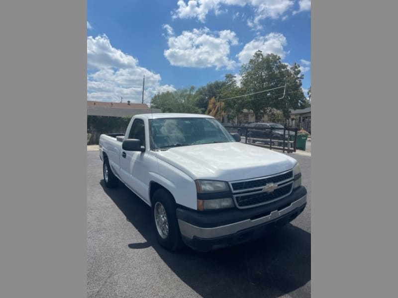 Chevrolet Silverado 1500 2007 price $3,999