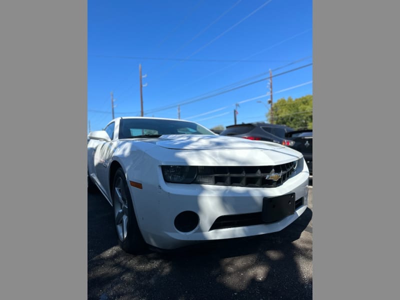 Chevrolet Camaro 2012 price $8,899