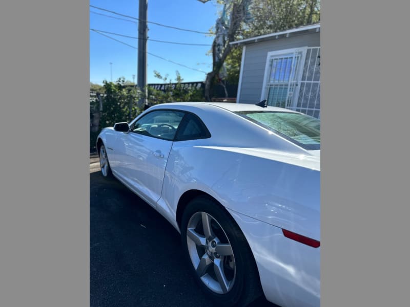 Chevrolet Camaro 2012 price $8,899