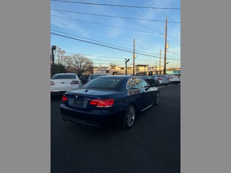 BMW 3-Series 2009 price $11,399