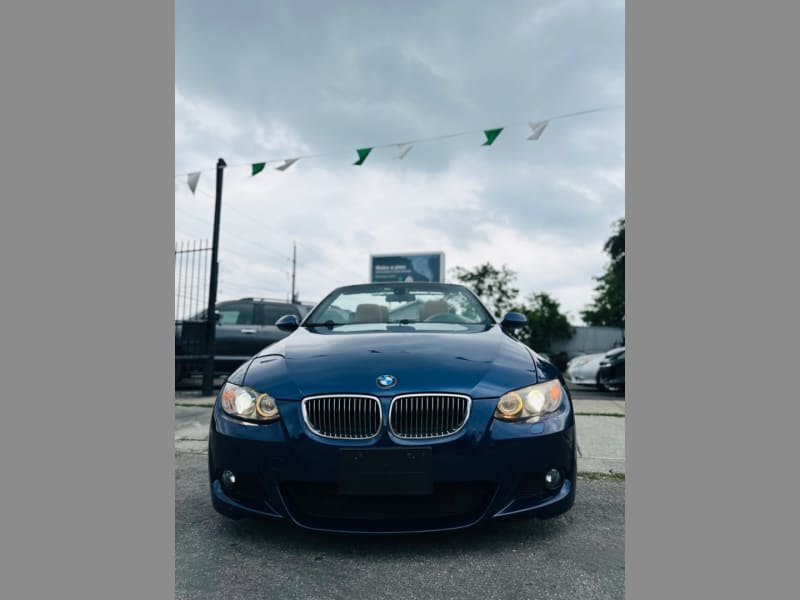 BMW 3-Series 2009 price $11,399