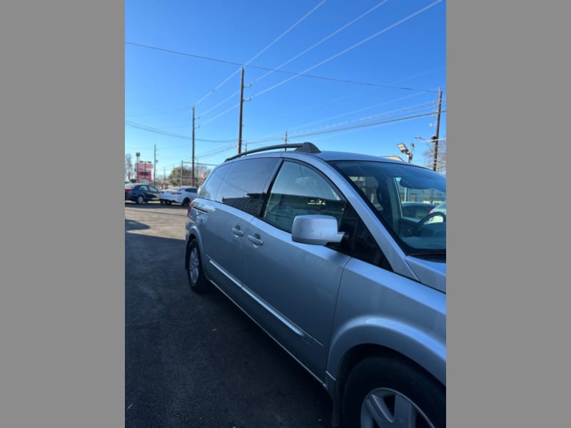 Nissan Quest 2005 price $5,499