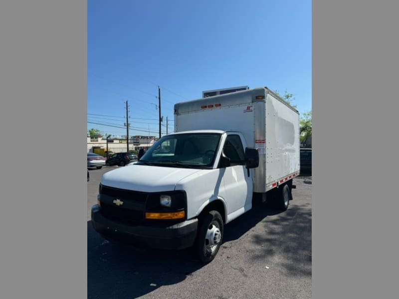 Chevrolet Express Commercial Cutaway 2013 price $12,999