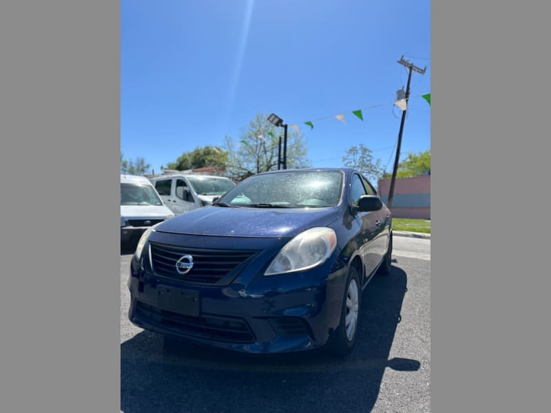 Nissan Versa 2014 price $4,999