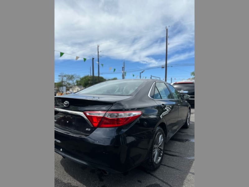 Toyota Camry 2016 price $7,999