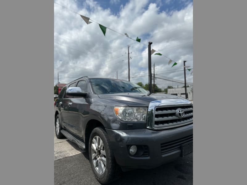 Toyota Sequoia 2012 price $7,999