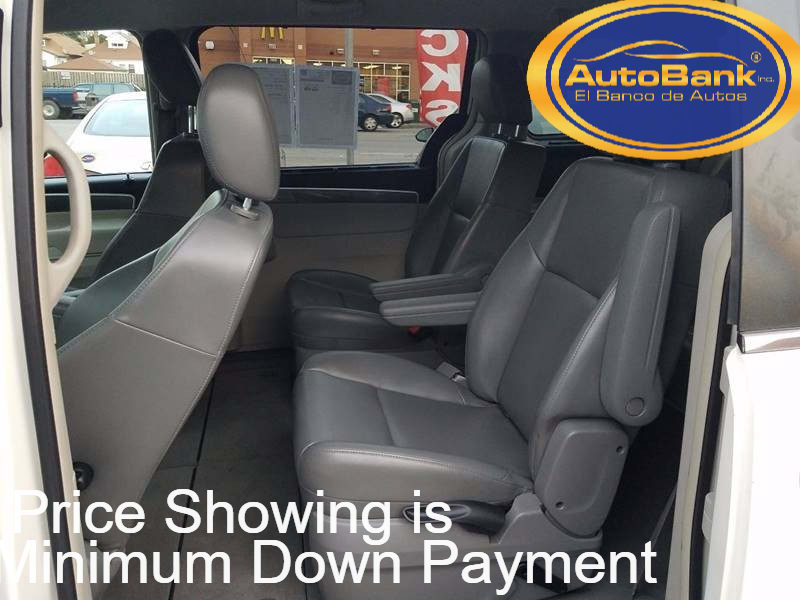 Volkswagen Routan 2010 price $1,000 Down