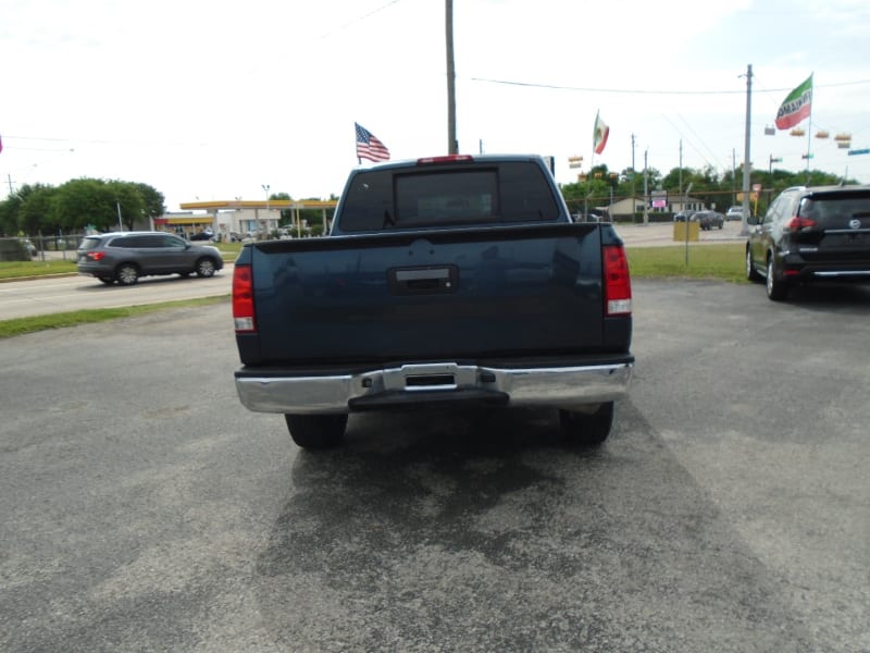 Nissan Titan 2014 price $12,495