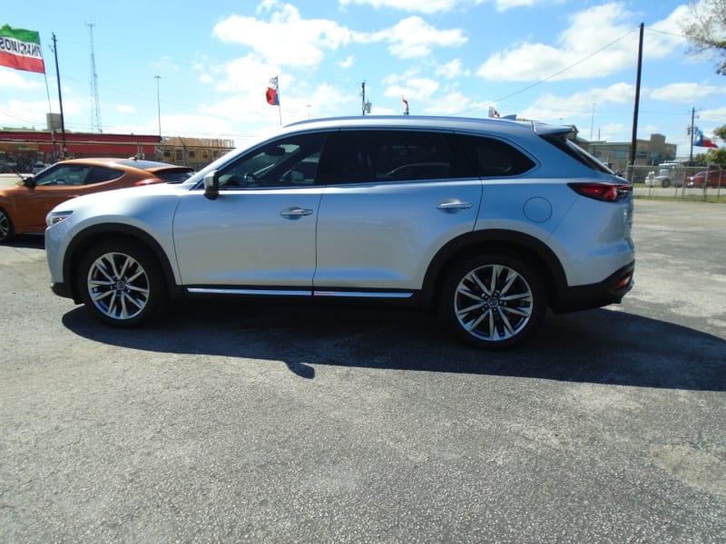 Mazda CX-9 2016 price $13,995