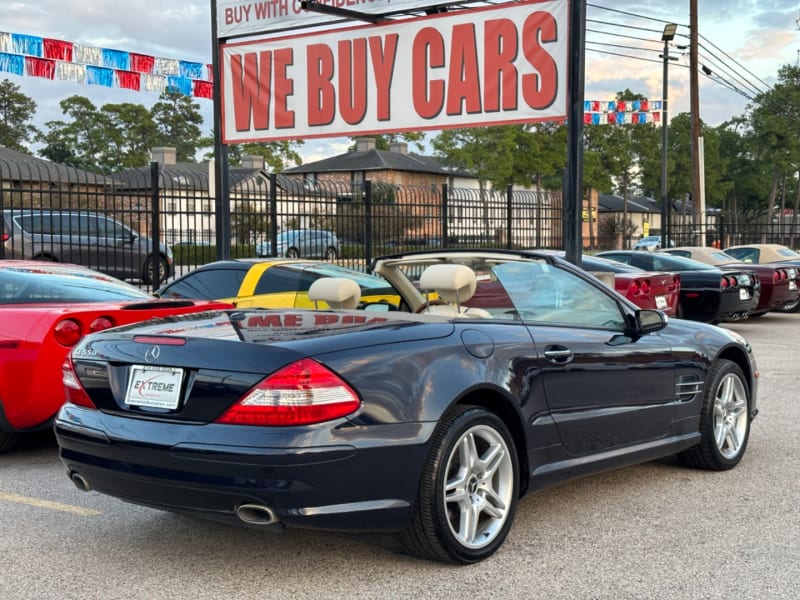 Mercedes-Benz SL-Class 2007 price $16,880