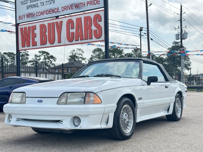 Ford Mustang 1990 price $13,890