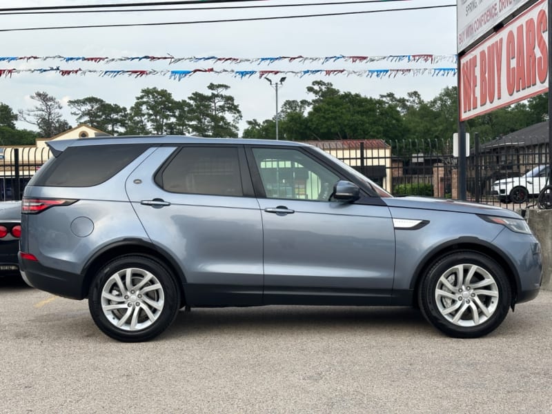 Land Rover Discovery 2018 price $22,890