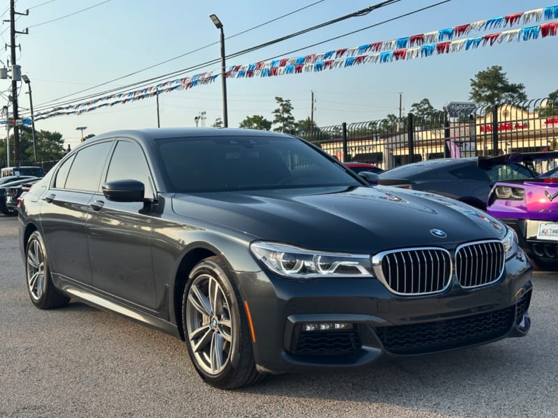 BMW 7-Series 2018 price $29,890