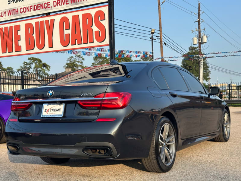 BMW 7-Series 2018 price $29,890