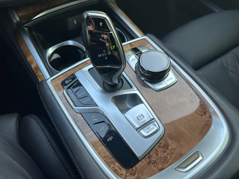 BMW 7-Series 2018 price $29,890