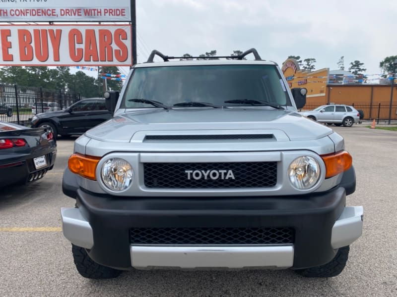 Toyota FJ Cruiser 2007 price $14,890