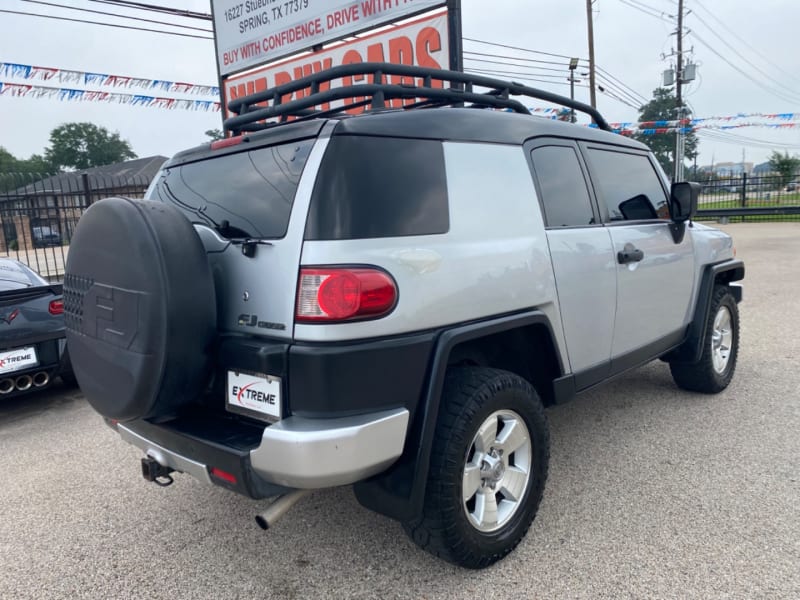 Toyota FJ Cruiser 2007 price $14,890