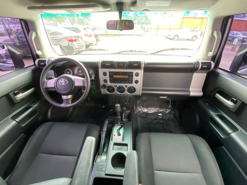 Toyota FJ Cruiser 2007 price $14,890