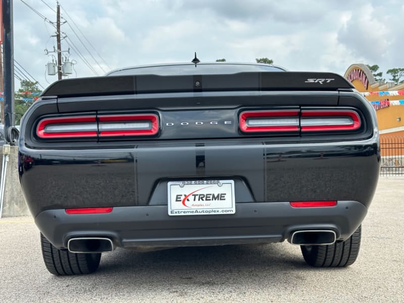 Dodge Challenger 2016 price $37,890