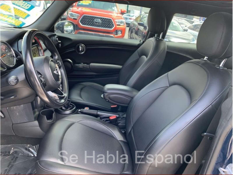 MINI Hardtop 2 Door 2018 price $18,999