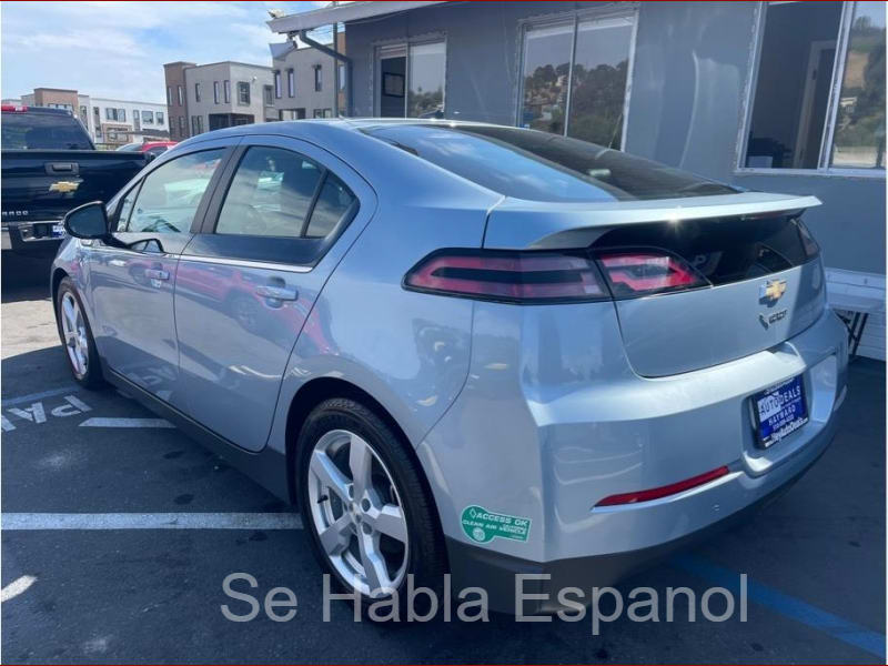 Chevrolet Volt 2014 price $17,999