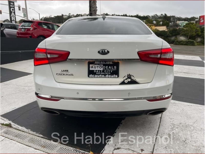 Kia Cadenza 2015 price $13,999