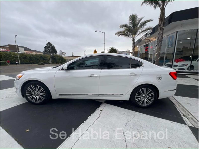 Kia Cadenza 2015 price $13,999