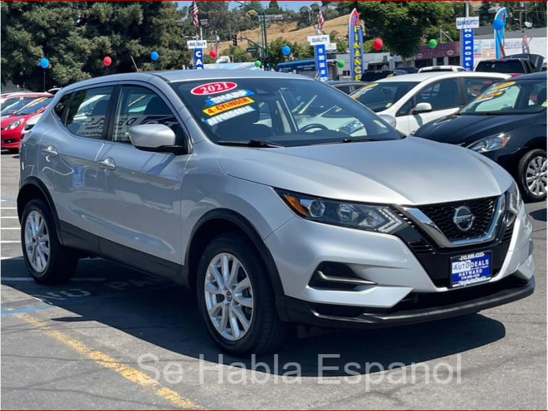 Nissan Rogue Sport 2021 price $20,999