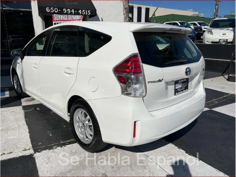 Toyota Prius 2015 price Call for Pricing.