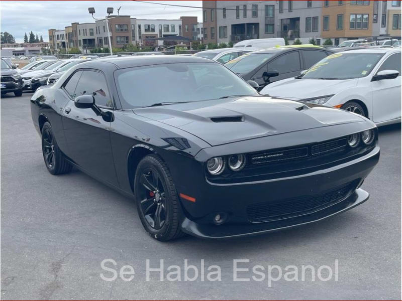 Dodge Challenger 2018 price $18,999