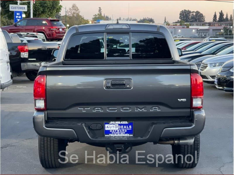 Toyota Tacoma 2016 price $31,999