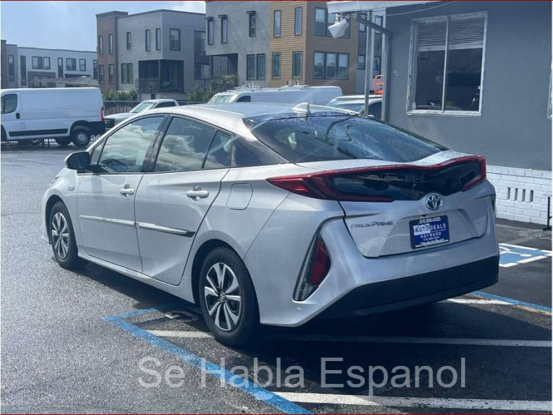 Toyota Prius Prime 2017 price $21,999