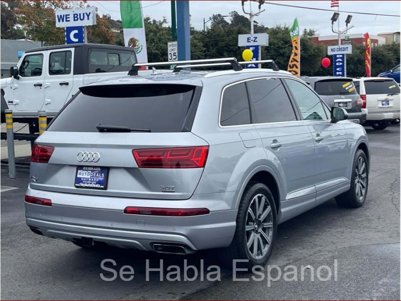 Audi Q7 2017 price $19,999