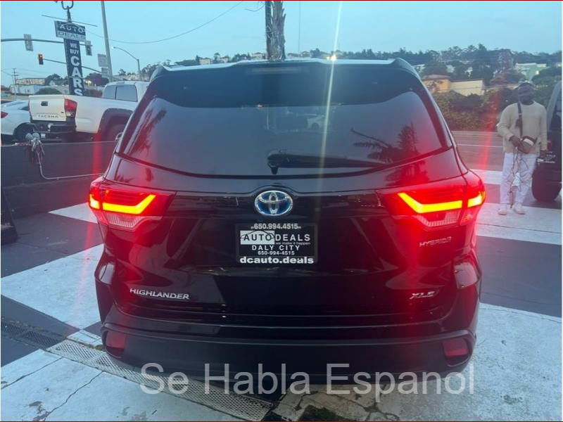 Toyota Highlander 2019 price $24,999