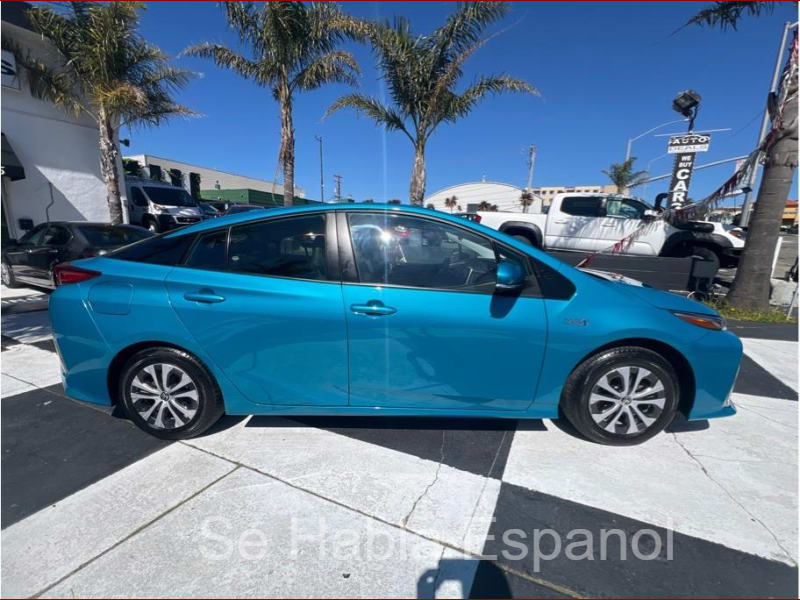 Toyota Prius Prime 2021 price $27,999