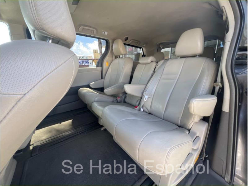 Toyota Sienna 2013 price $14,999