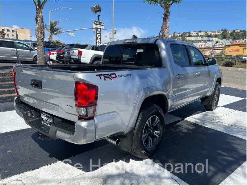 Toyota Tacoma 2018 price $31,999