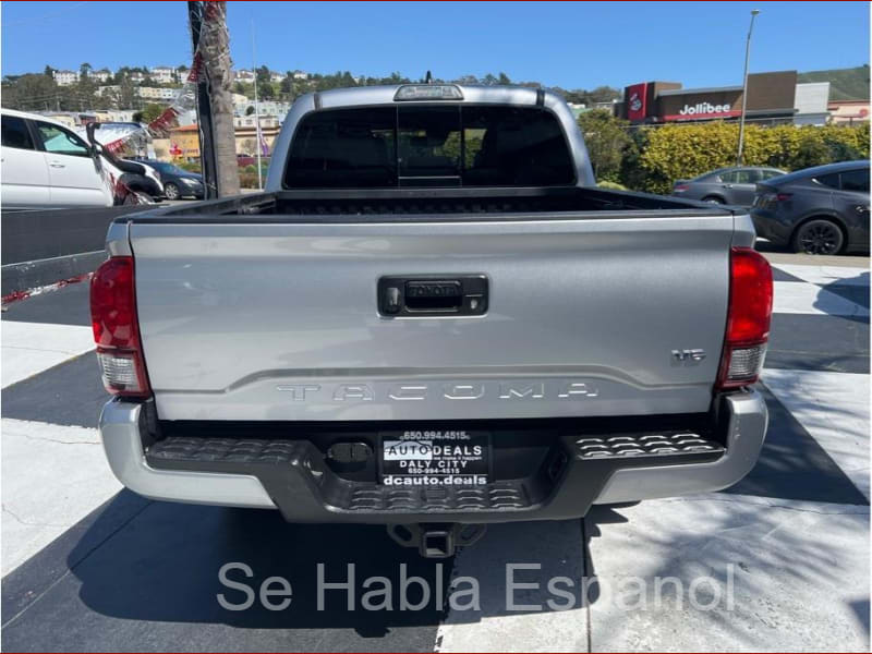 Toyota Tacoma 2018 price $31,999