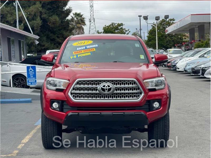 Toyota Tacoma 2017 price $32,999