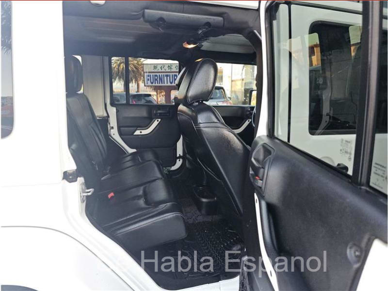 Jeep Wrangler Unlimited 2014 price $18,999